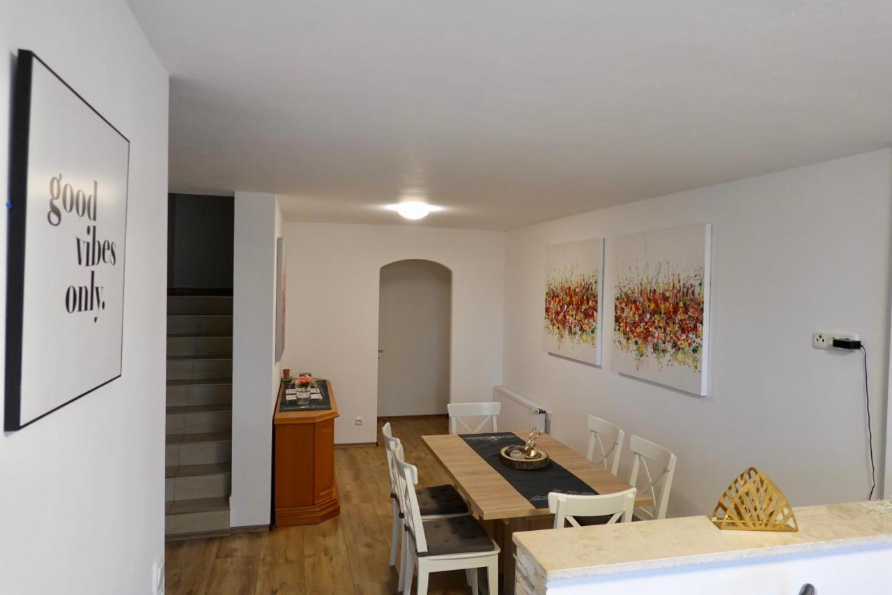 Ferienoase mit Fernblick Apartment Herzogenrath Exterior foto